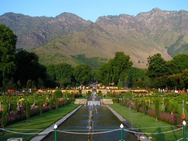 India_-_Srinagar_-_023_-_Nishat_Bagh_Mughal_Gardens.jpg